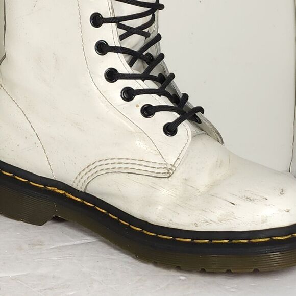 Dr. Martens Women's Pascal US7 White Leather Lace Up Ankle Combat Boots - Picture 8 of 16